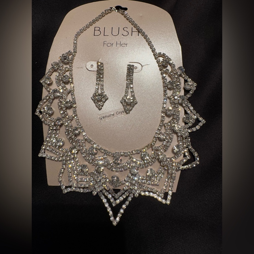 NWT Bridal Formal Dress Up Cosplay Jewelry Set Necklace and Earrings Rhinestones
